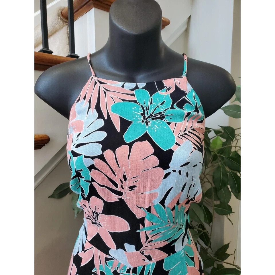 Mono FOREVER 21 Mujer Multicolor Floral Correa de Espagueti Espalda Abierta Talla Grande Foto 2 de 4