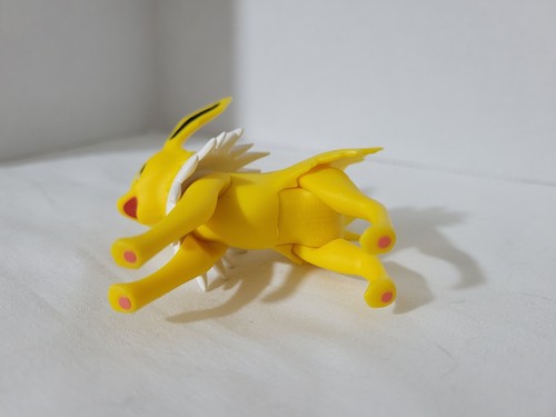 Jolteon 2.5" 2017 Tomy Pokemon Figure Nintendo Movable Legs - Picture 12 of 14