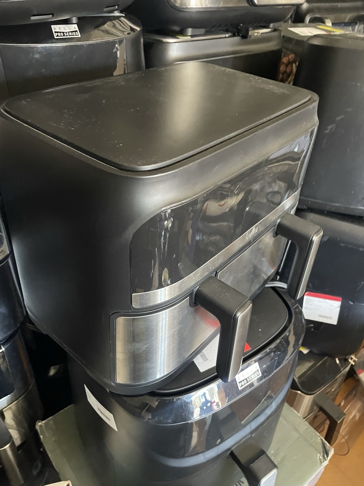 bella PRO - 4-qt. TriZone Touchscreen Air Fryer with Dual Flex Basket