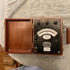 Antique Vintage Weston 341 AC DC VOLT Meter Wood Case Working 0-750 V 