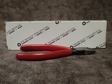 242-6C Diamond-Utica Bonney EREM 6" Diag Cutting w/Wire Stripping Hole EC10)