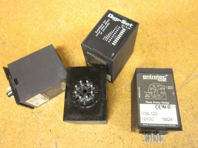 Entrelec SSAC (3)TDI12D (1) TDBL12D  12VDC Time Delay Relays