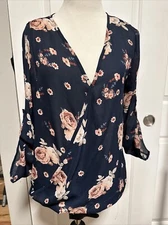 J For Justify Top Blue Pink Multicolor Floral 3/4 Sleeve V Neck Wrap Style Front