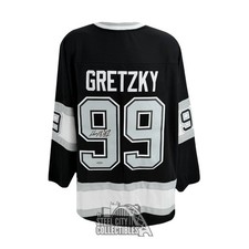 Wayne Gretzky Autographed Los Angeles 92-93 Mitchell & Ness Hockey Jersey - UDA