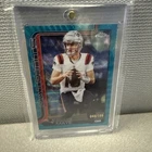 2025 Topps Chrome Football Drake Maye Aqua Wave Refractor /199 Patriots Rookie