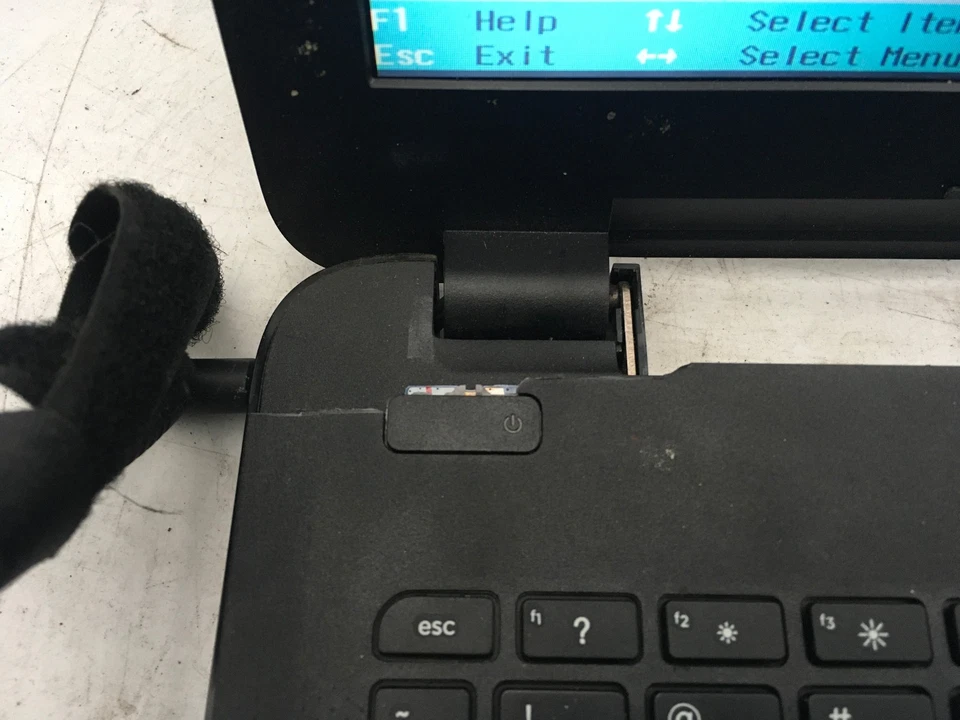 HP 15 AC121DX - BOOTS TO BIOS - INTEL I3 5010U - 6GB RAM - READ DESCRIPTION - BB - Image 4 of 4