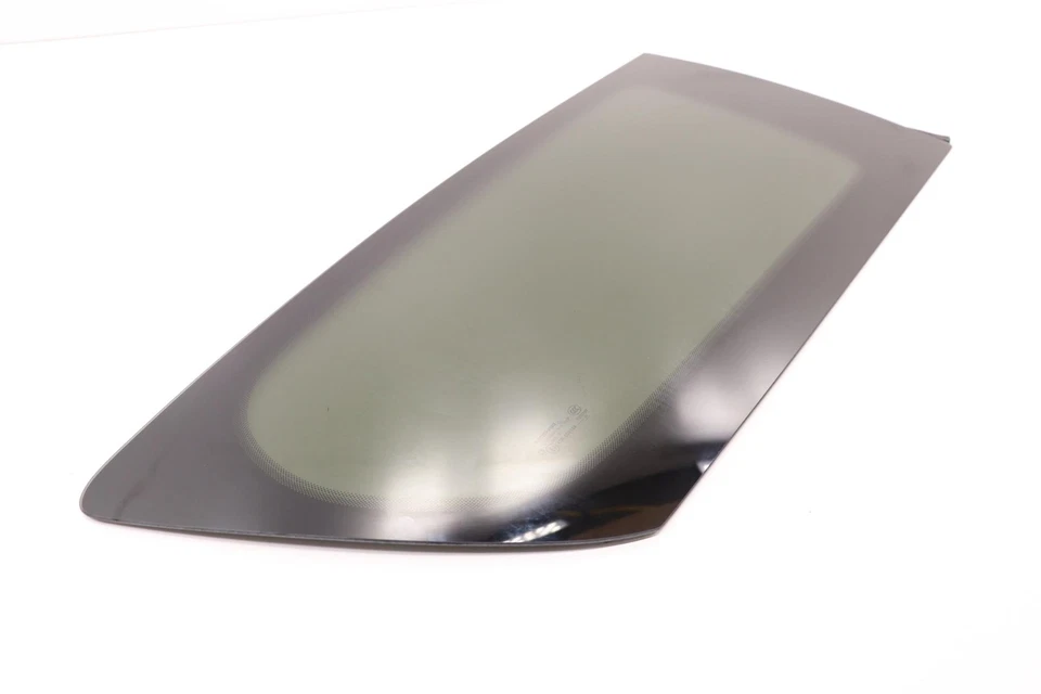 2020 - 2025 CHRYSLER VOYAGER REAR RIGHT PASSENGER SIDE QUARTER WINDOW GLASS OEM - Imagem 2 de 4