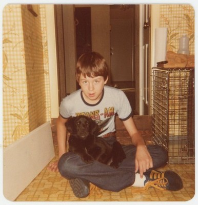 Cute Boy Graphic Car T-Shirt Puppy Dog Adidas Sneakers VTG Photo 1980