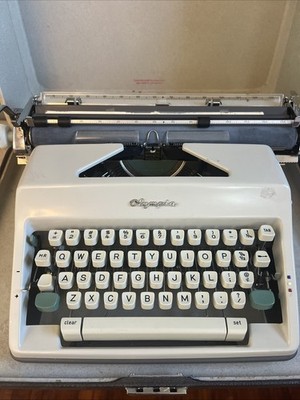 Super 1960 Olympia SM9 Portable Script typeface Vintage Case Wide Carriage