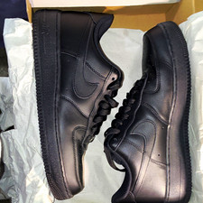Nike Air Force 1 '07 Low Triple Black Leather Low Top Sneakers CW2288-001