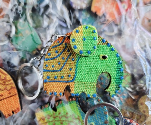 Bulk Stock of 130 MultiColor Vibrant Wooden/Fabric Elephant Keychains - Picture 4 of 5