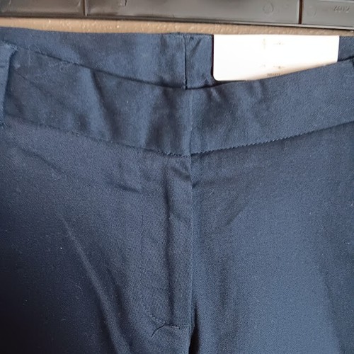 NEW Izod Approved Schoolwear Girls Navy Size 14 R Stretch Skinny Bermuda Shorts - Picture 3 of 8