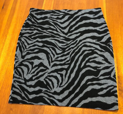 Black/ Grey Pencil Skirt Size10 StretchyFabric Elastic Waist Jacqui-E