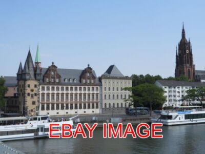 PHOTO  FRANKFURT RENTENTURM AND BERNUSBAU  MAINKAI  FRANKFURT. THE TOWER SECURED
