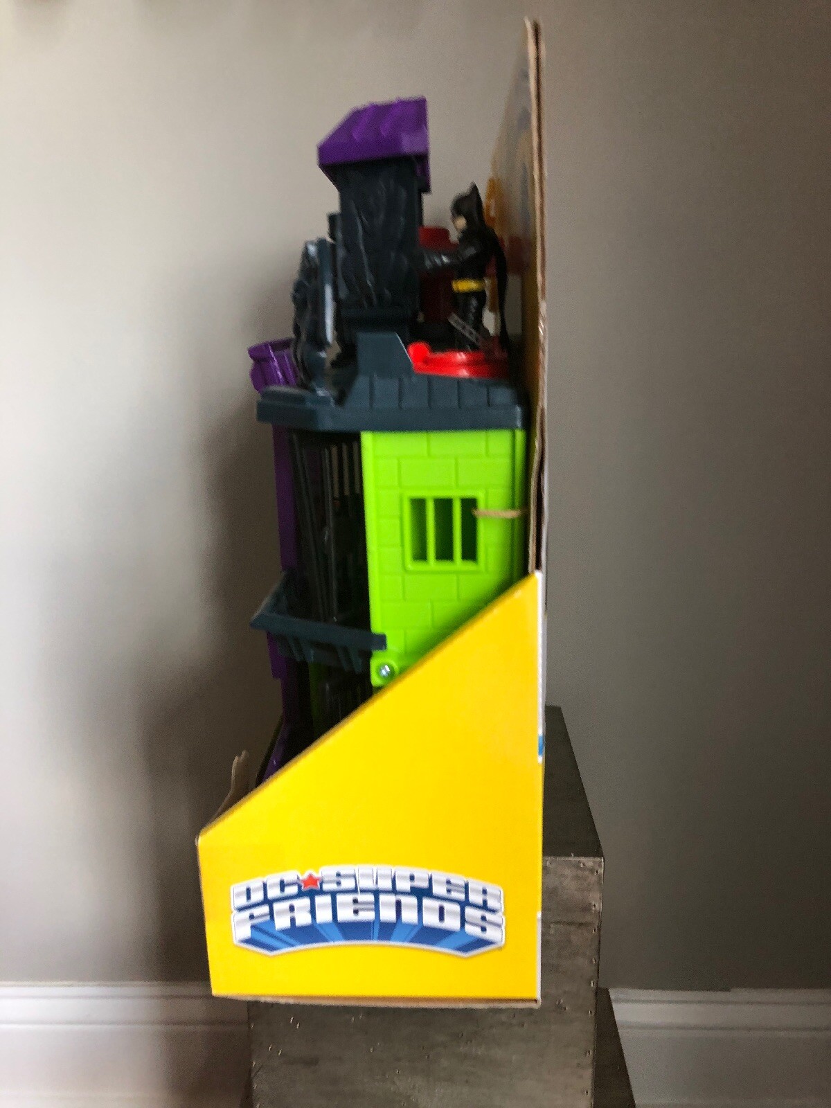 imaginext dc super friends arkham asylum