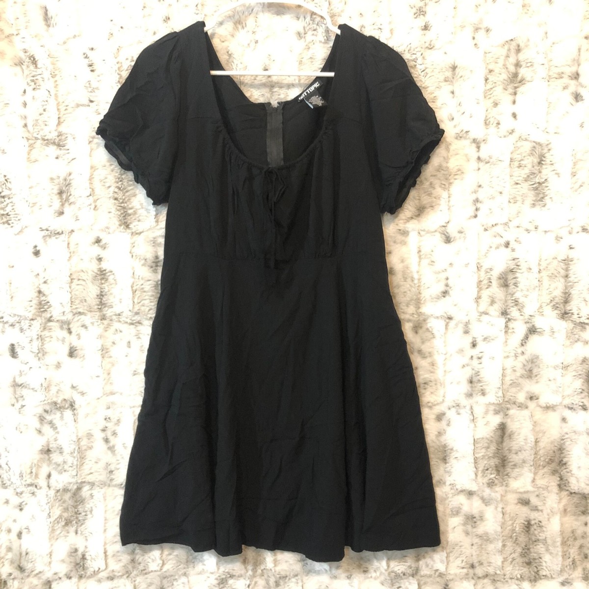 Hot Topic Womens Black Puff Sleeve Dress L