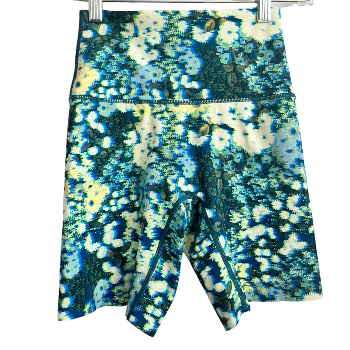 NEW AERIE OFFLINE BIKER SHORTS BLUE TRIPPY FLORAL SMALL GOALS HI-RISE 7