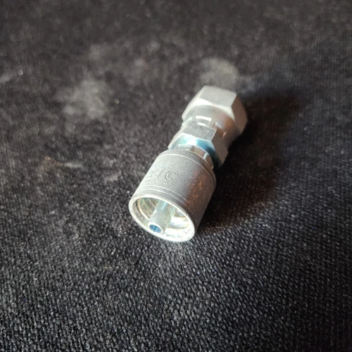 FU11K-04-06 1/4" to 3/8" -06  Female SAE 45° Flare Swivel, K Series