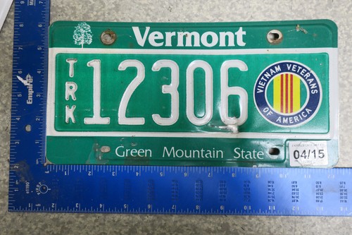 Vermont Vietnam Veterans War Graphic 2015 15 License Plate Tag Truck 12306