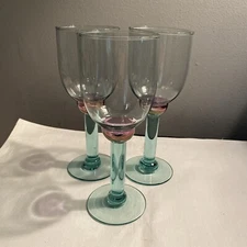 Pfaltzgraff Juniper Set Of 4, 20 oz Wine Glasses/Goblets, Teal/Purple Stem,  9”