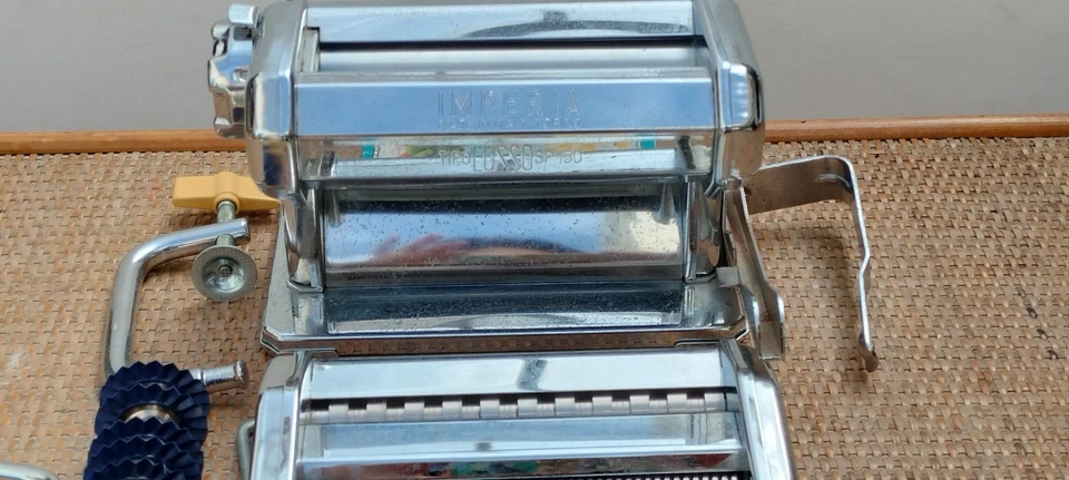 Macchina per Pasta Manuale Imperia Lusso in Acciaio Chromato - Argento - Immagine 3 di 4