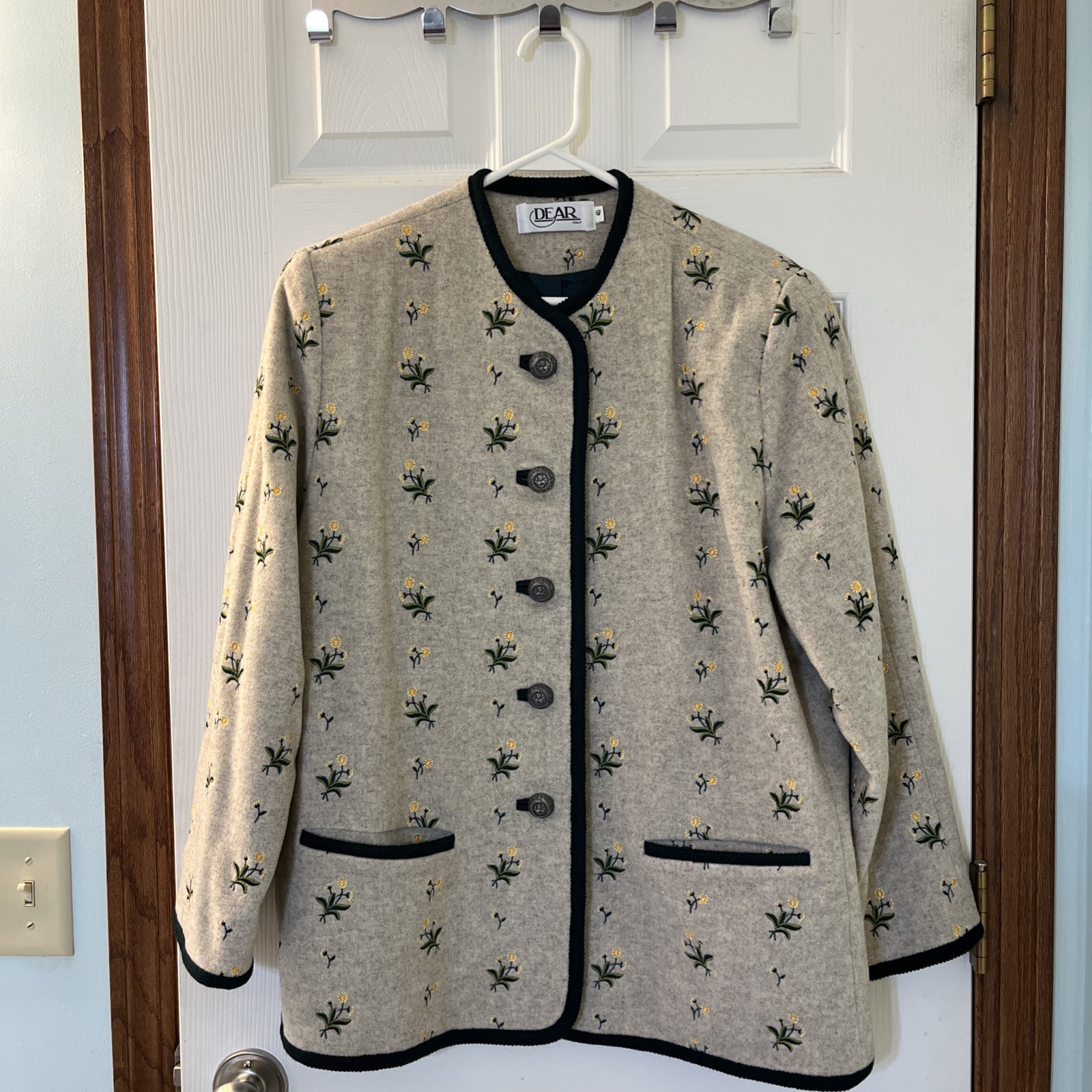 DEAR Wool Button Up Jacket Oatmeal w Green Trim & Embroidere