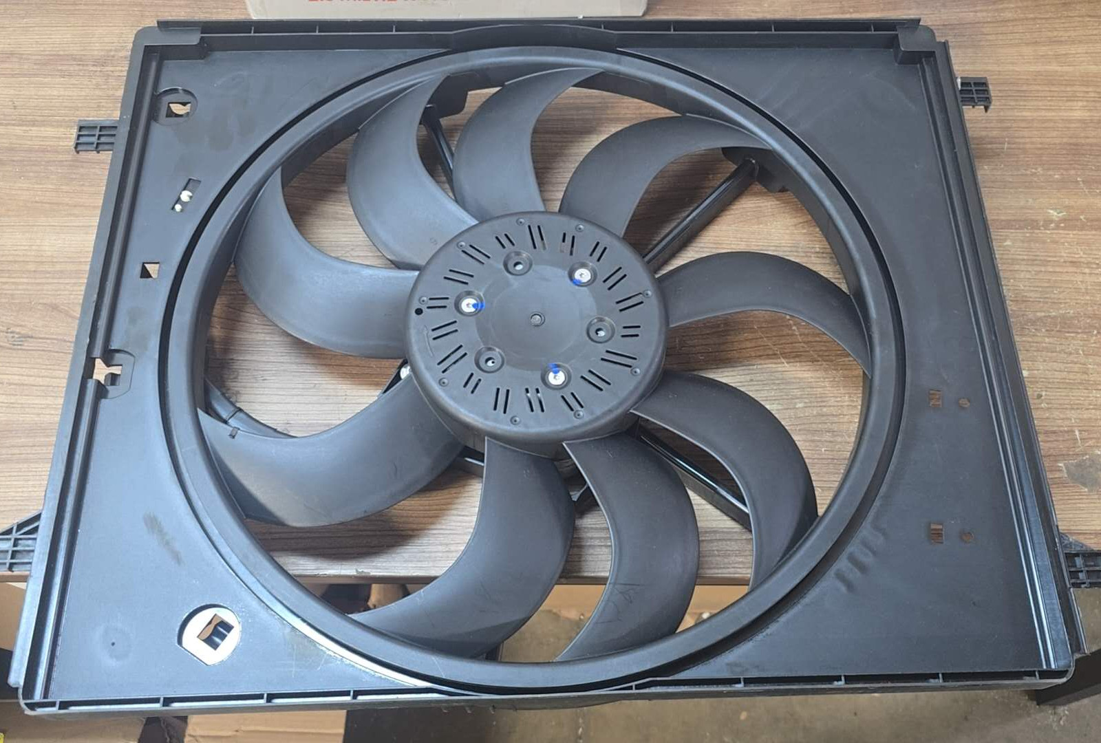 For 2017+ Maserati Ghibli Quattroporte Electric Radiator Fan 3.0T V6 670153105