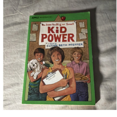 Apple Paperbacks: Kid Power by Susan Beth Pfeffer PB Scholastic Jobs Money