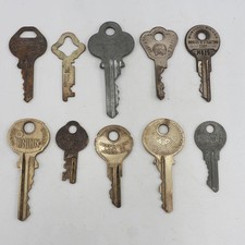 Lot of 10 Padlock Lock Keys