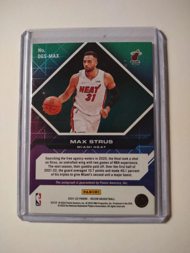 2021-22 Panini Recon - Destined for Greatness Signatures Max Strus #DGS-MAX  - Image 2 of 2