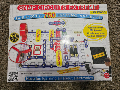 Elenco SC-750 Snap Circuits Extreme 750 Experiments Kit