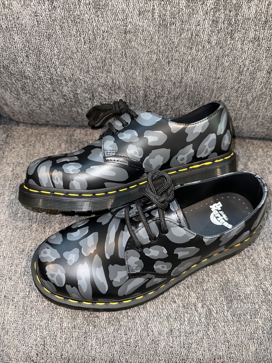 Dr. Martens LA004 Leather Black Leopard Print Gray Shoes  display picture 3