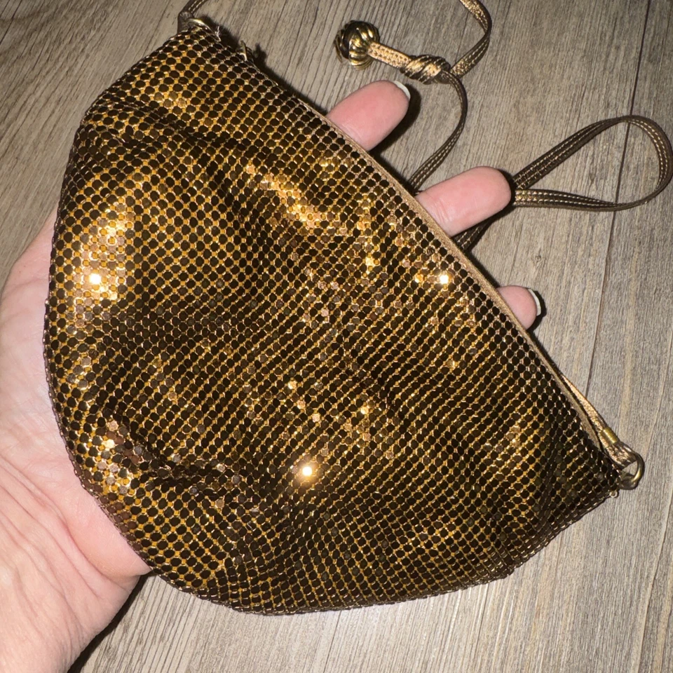 Vintage WHITING & DAVIS Bronze Purse Crossbody Bag Evening Chain Mail Mesh 8x5” - Image 4 of 4