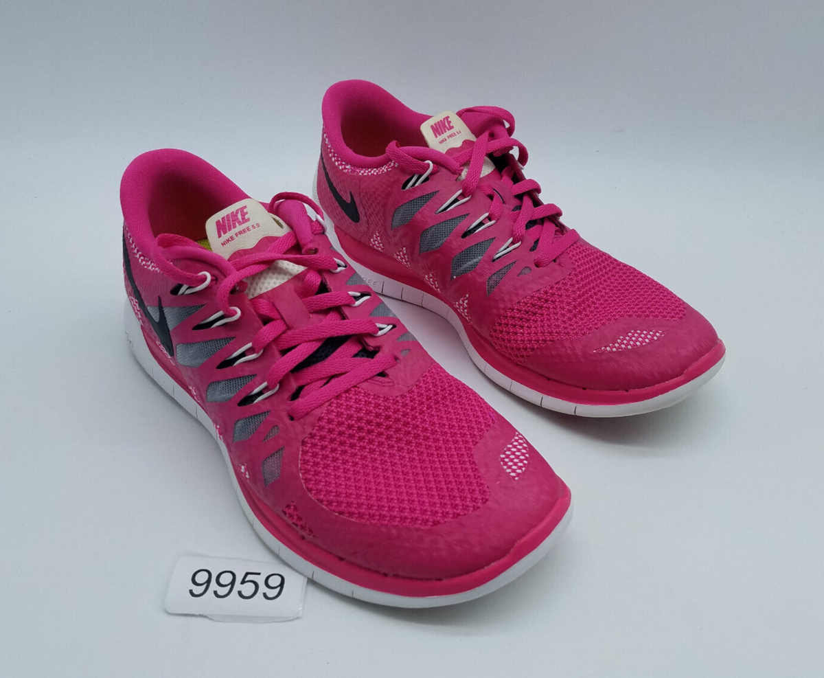 hot pink nike free run