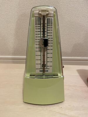 NIKKO Metronom Standard Plus 242 Fresh Green 40~208 Mal/Min mit Beat Bell