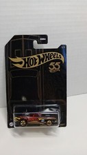 Hot Wheels '15 Dodge Challenger SRT  #6 - 2023 55th Anniversary Black and Yellow