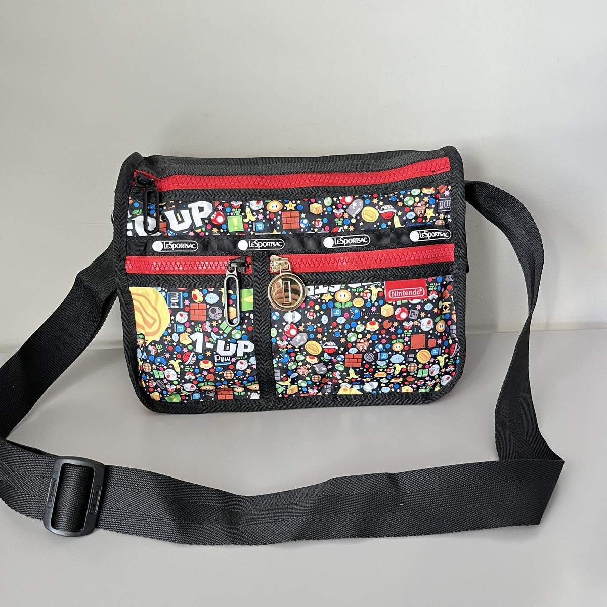 Lesportsac Nintendo Mario Medium Everyday Bag NWT | eBay