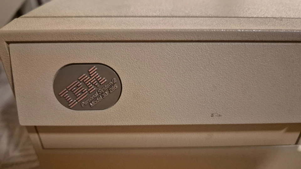 IBM ps/2 Mod 30/286 mit Bildschirm, Tastatur, Maus und zus. 50MB Festplatte - Bild 4 von 4