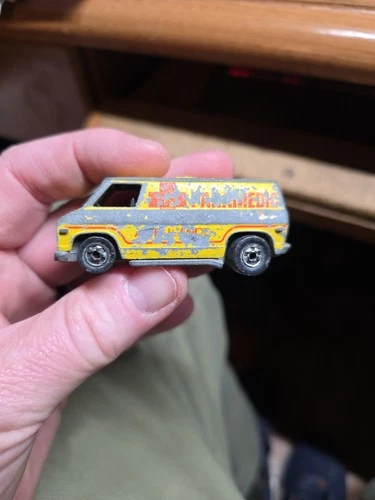 Vintage 1974 Hot Wheels Blackwall Paramedic Ambulance Van Hong Kong Yellow Rough