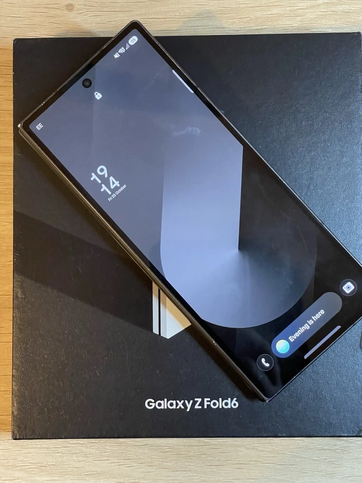 Samsung Galaxy Z Fold6 · 256GB, photo 1 of 5