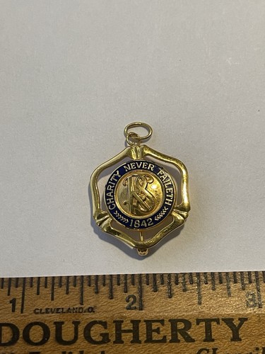LDS Relief Society RS Charity Never Faileth 1842 Gold Tone Brooch Pin Pendant