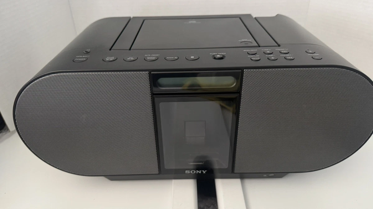 iPod Dock CD Player Indiana Portable Stereos & Boomboxes for sale