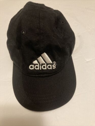 Adidas Baby Hat Blanco y Negro - Imagen 1 de 5