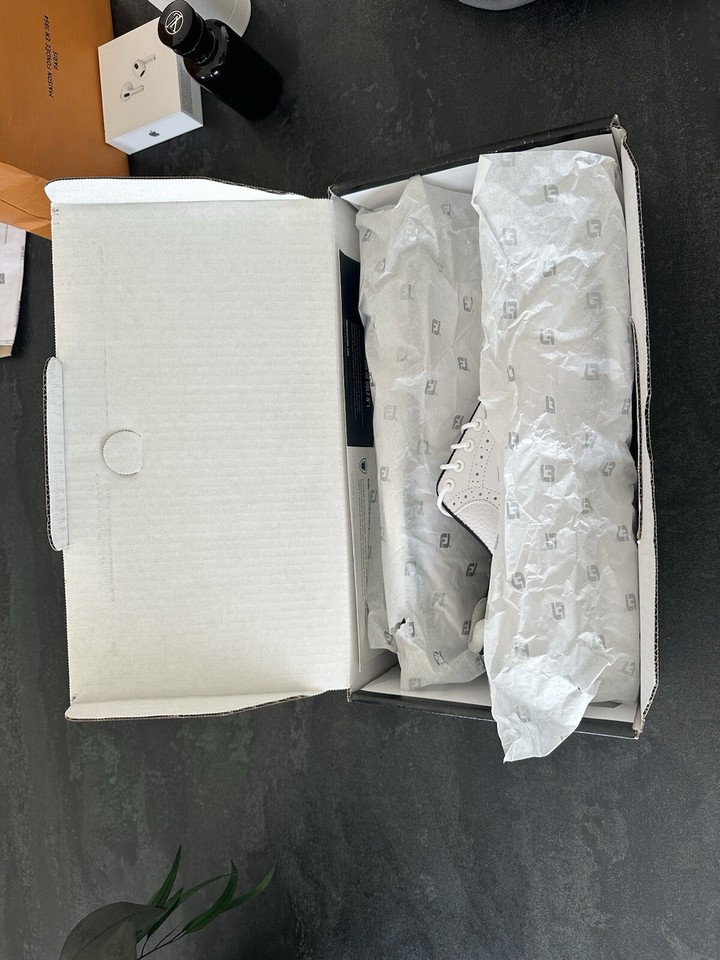 New Footjoy Traditions Golf Shoes 2024 Waterproof White Size 9.5 UK eBay