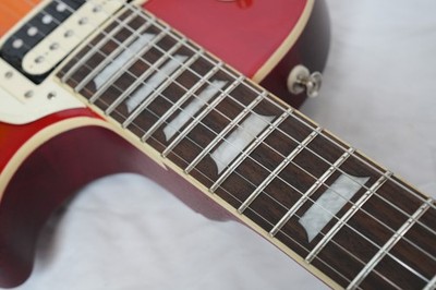 Epiphone Limited Edition Les Paul Traditional Pro Cherry Sunburst