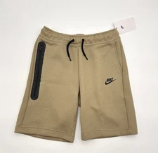 Nike Boys’ Tech Fleece Shorts Green |FD3289-276|