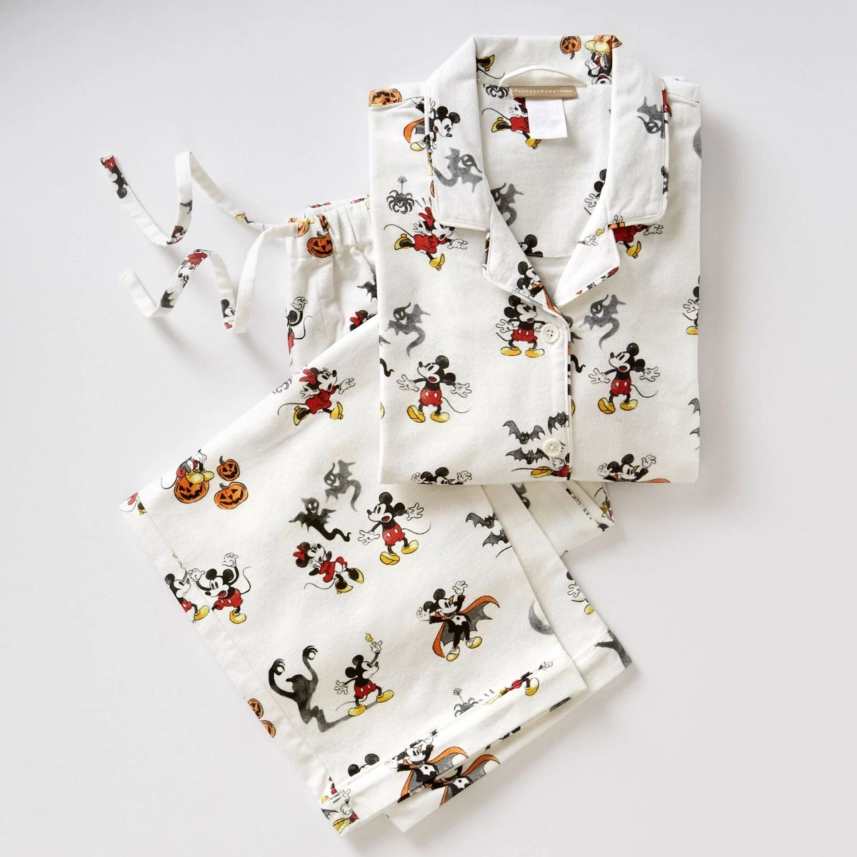 Disney halloween pjs 2025