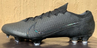 mens soccer cleats size 12