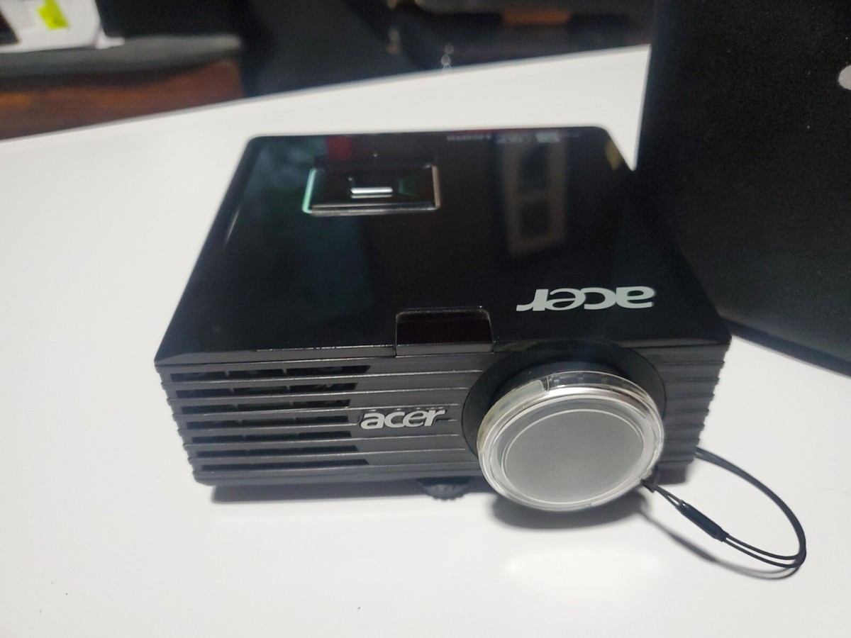 カエディアkaedear cyber LED Projector KDR-K11 Kaedear(カエディア) Cyber LED プロジェクター ライト KDR-K11