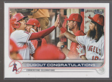 2022 Topps #416: Dugout Congratulations